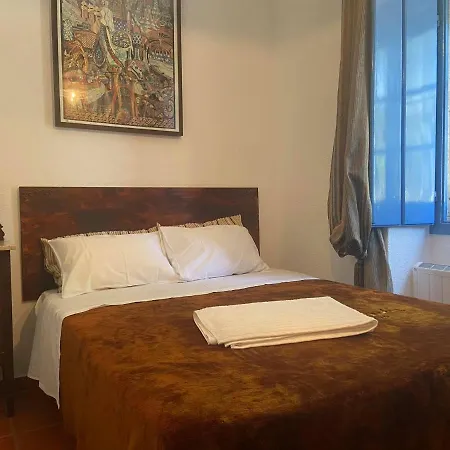 Hotel A-do-ze-velho 4*